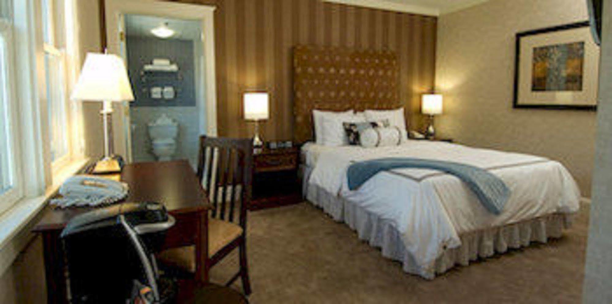 Capitol Plaza Hotel Montpelier Tapestry Collection By Hilton Exteriér fotografie
