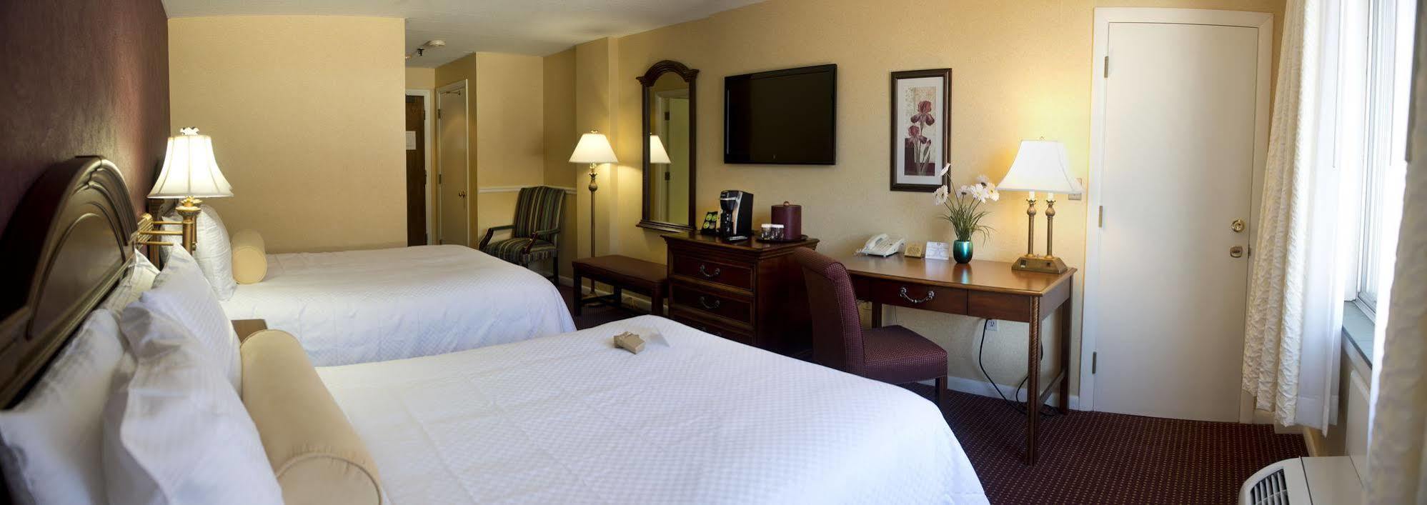 Capitol Plaza Hotel Montpelier Tapestry Collection By Hilton Exteriér fotografie