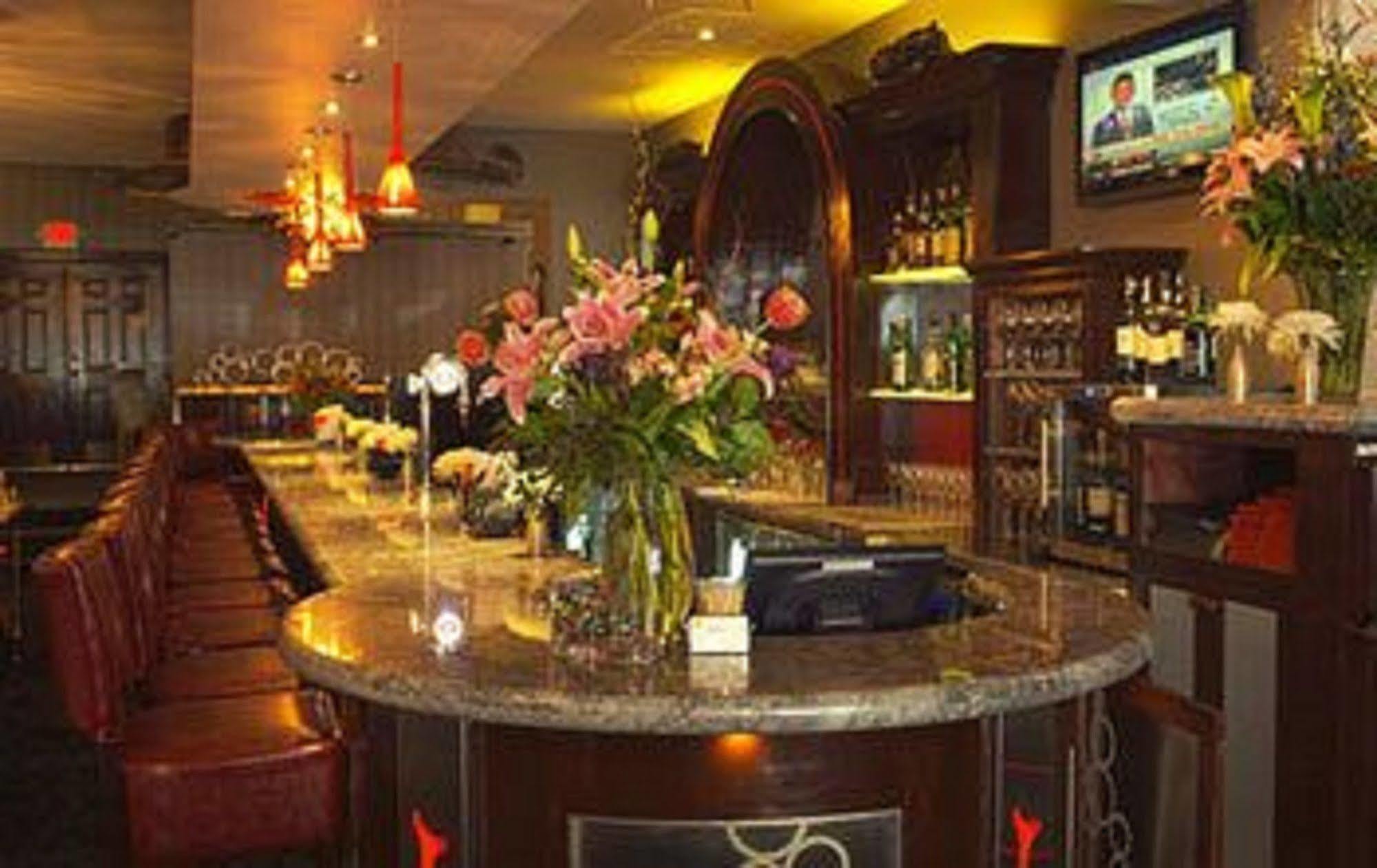 Capitol Plaza Hotel Montpelier Tapestry Collection By Hilton Exteriér fotografie